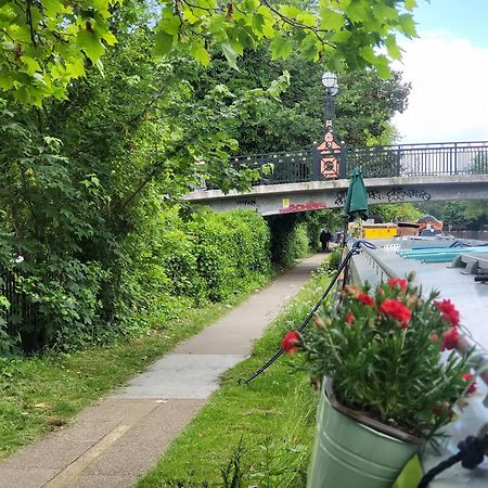 Comfy Canal Boat In Little Venice For Family & Friends Hotell London Eksteriør bilde