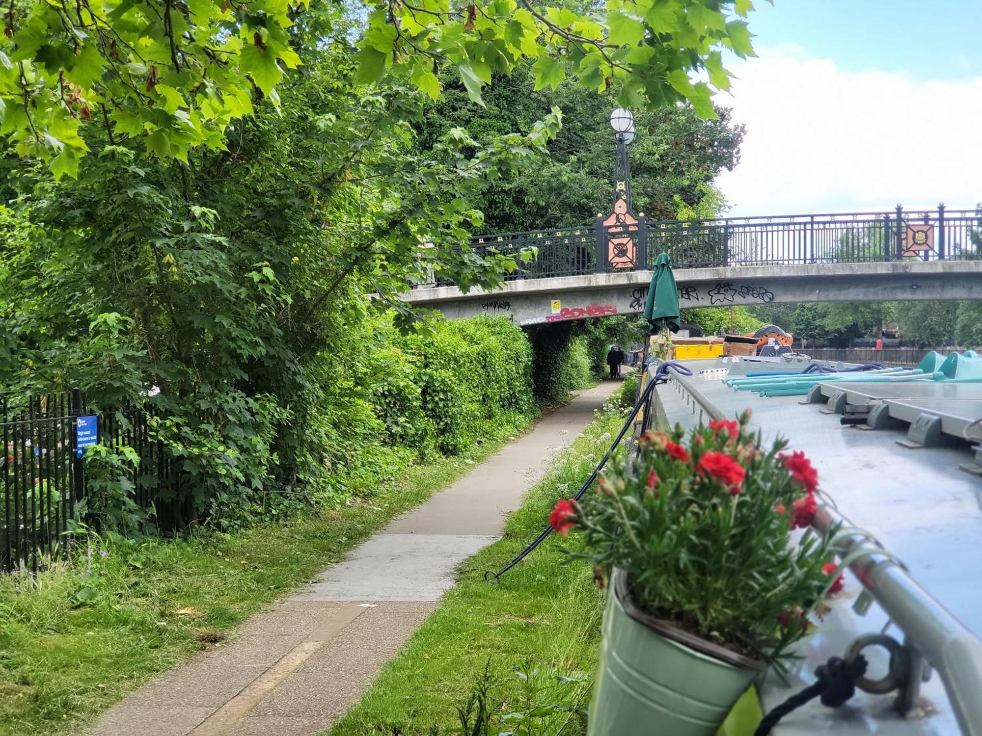 Comfy Canal Boat In Little Venice For Family & Friends Hotell London Eksteriør bilde